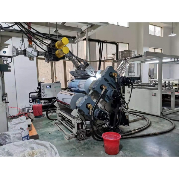 開放式冷水機(jī)，水冷式冷水機(jī)，工業(yè)冷水機(jī)